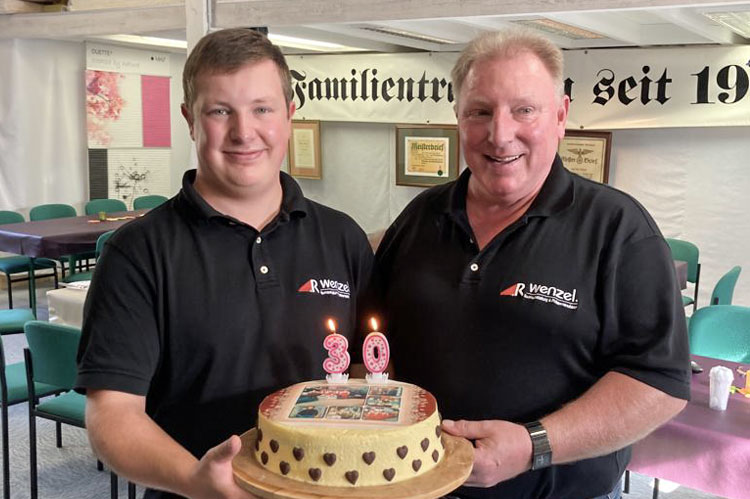 wenzel. Raumausstattung & Polstermanufaktur wenzel. Raumausstattung & Polstermanufaktur